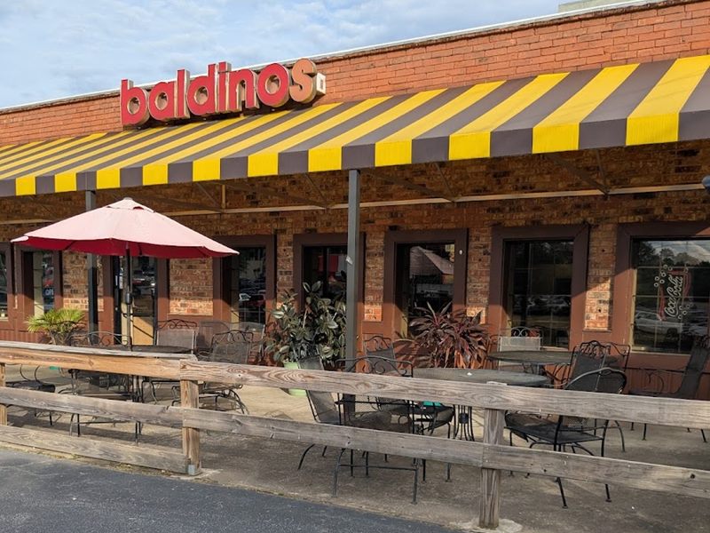 Baldinos Giant Jersey Subs exterior